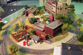 Gateway Central VIII 4x6 Small HO Scale Model Railroad