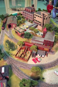 Gateway Central VIII 4x6 Small HO Scale Model Railroad