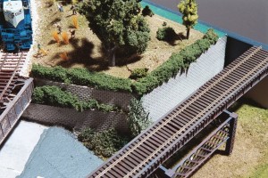 Micro Engineering "HO City Viaduct 150' Single Track" 255-75511