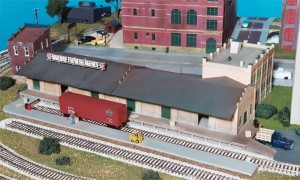 Walthers Cornerstone "Lakeside Shipping" 933-3084