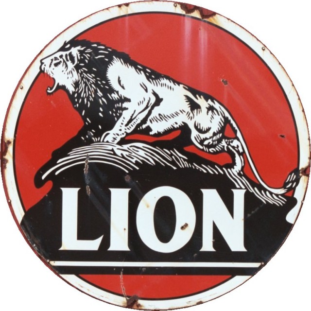 Weathered Lion Oil Metal Sign