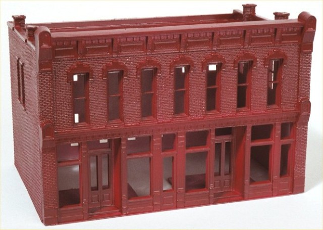 DPM Front Street HO scale model building with initial brick color applied.