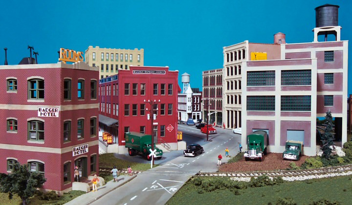 Building HO Model Railroad City Streets Using Walthers 