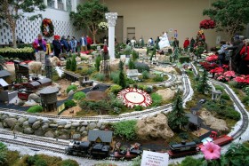 2004 Missouri Botanical Garden “Gardenland Express” Garden Railroad