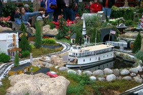 2004 Missouri Botanical Garden “Gardenland Express” Garden Railroad