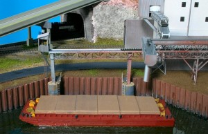Grain Elevator and Barge Loading Conveyor
