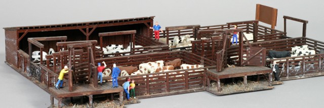 National City stockyard model by John Carty. Walthers HO kit 933-3047.