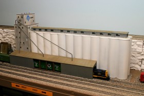 Bob Buschart's CB&Q-AT&SF HO Scale Model Railroad