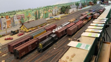 Bob Johnson's Pseudo-Soo Line HO Scale Model Railroad Layout