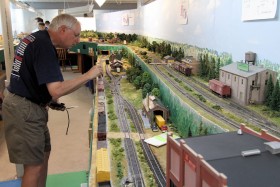 Bob Johnson's Pseudo-Soo Line HO Scale Model Railroad Layout