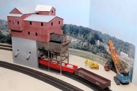 Bob Johnson's Pseudo-Soo Line HO Scale Model Railroad Layout