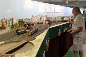 Bob Johnson's Pseudo-Soo Line HO Scale Model Railroad Layout