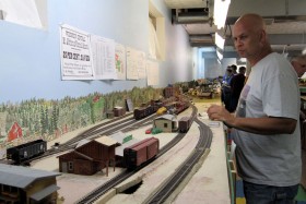 Bob Johnson's Pseudo-Soo Line HO Scale Model Railroad Layout