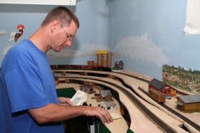 Bob Johnson's Pseudo-Soo Line HO Scale Model Railroad Layout