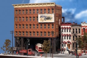 Jacob Libhart's City Streetcar Model Railroad Diorama