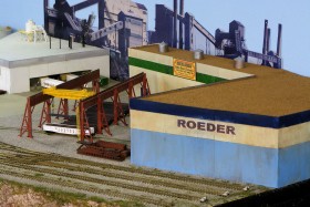 Bob Boedges' N Scale Fussin & Fumin Model Railroad