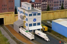 Bob Boedges' N Scale Fussin & Fumin Model Railroad