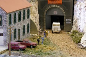 Bob Boedges' N Scale Fussin & Fumin Model Railroad