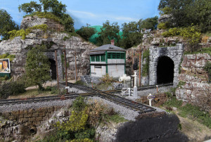 Tunnel Junction Diorama