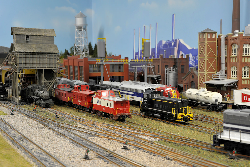 Don Taschner's HO and HOn3 Scenic Model Railroad | Gateway NMRA