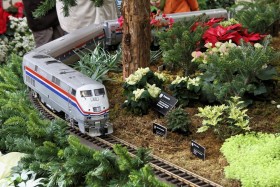 2012 Missouri Botanical Garden “Gardenland Express” Garden Railroad