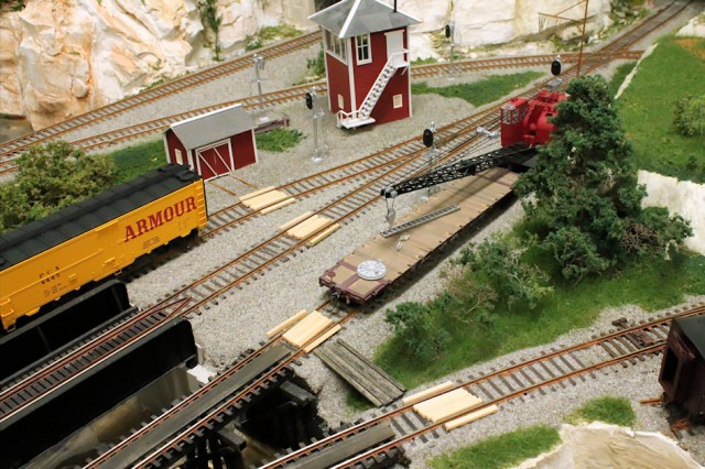 Detailing a Model Railroad Yard Scene