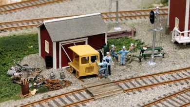 Detailing a Model Railroad Yard Scene