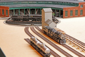 Don Ayres' ATSF Los Angeles Division Model Railroad