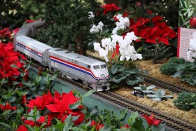 2013 Missouri Botanical Garden “Gardenland Express” Garden Railroad
