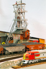 Rick Pfarr's Northern and Western Model Railroad