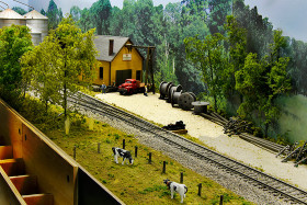 John Peluso's Frisco Lines Eastern Division Model Railroad