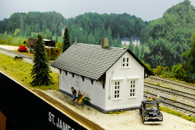 John Peluso's Frisco Lines Eastern Division Model Railroad