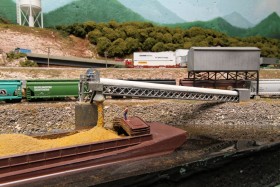 Bob Boedges’ Fussin & Fumin N Scale Model Railroad