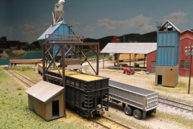 Litchfield Train Group's HO Scale Illinois Model Railroad