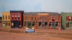 Hank Kraichely’s HO Scale Burlington Route Hannibal Division