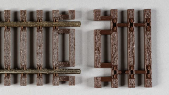 Comparison of sectional track and an Atlas #598 wood end tie section. This is HO scale code 83 track.