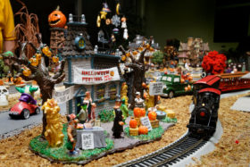 Halloween Fright Fest Model Railroad Layout