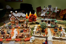 Halloween Fright Fest Model Railroad Layout